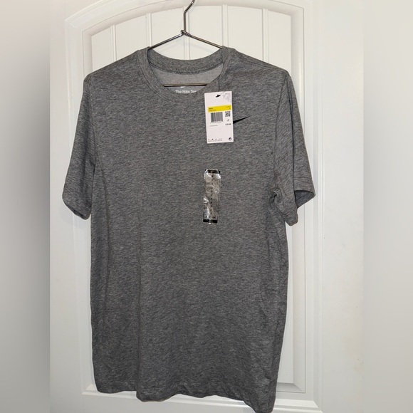 Nike Men's Heather Gray Short Sleeve Dri-Fit Tee - Picture 1 of 11